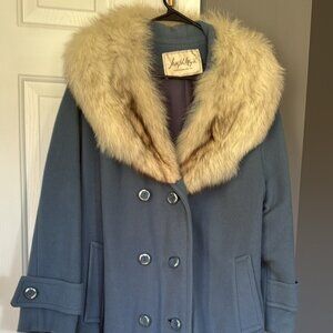 Vintage 1960s Swing Coat with Real Fur Collar Size L